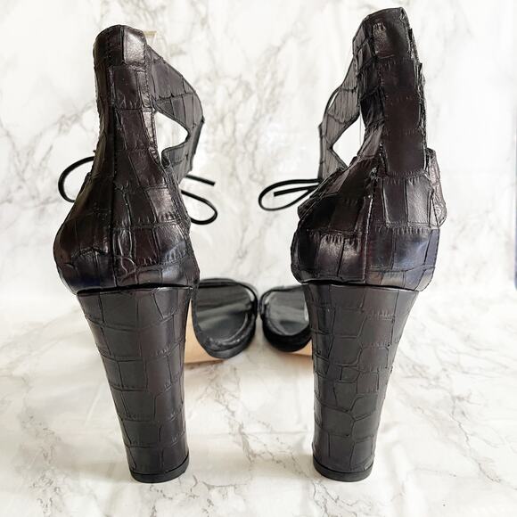 STUART WEITZMAN Leather Crocodile Embossed Heels Black 39 - Picture 6 of 8